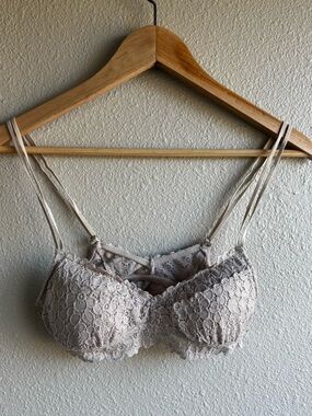 Lace Bralette in Light Beige